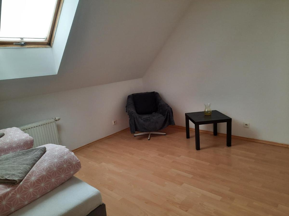 Apartman Chiarita Nemsova Ngoại thất bức ảnh