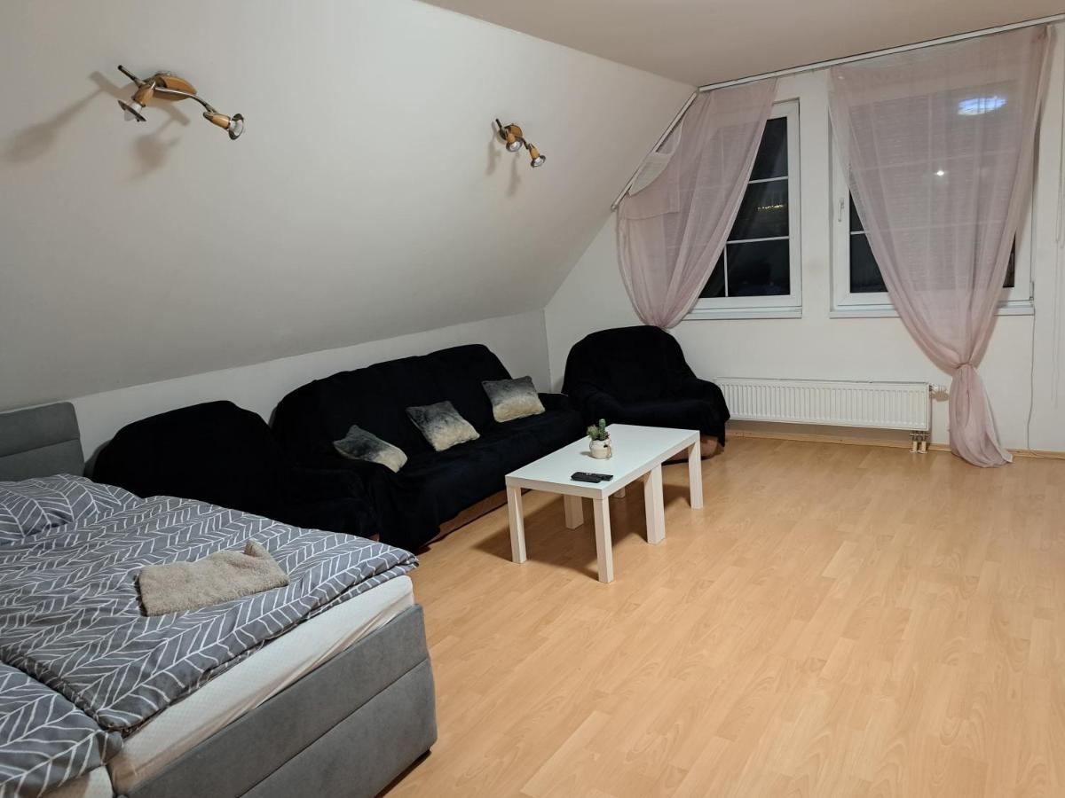 Apartman Chiarita Nemsova Ngoại thất bức ảnh